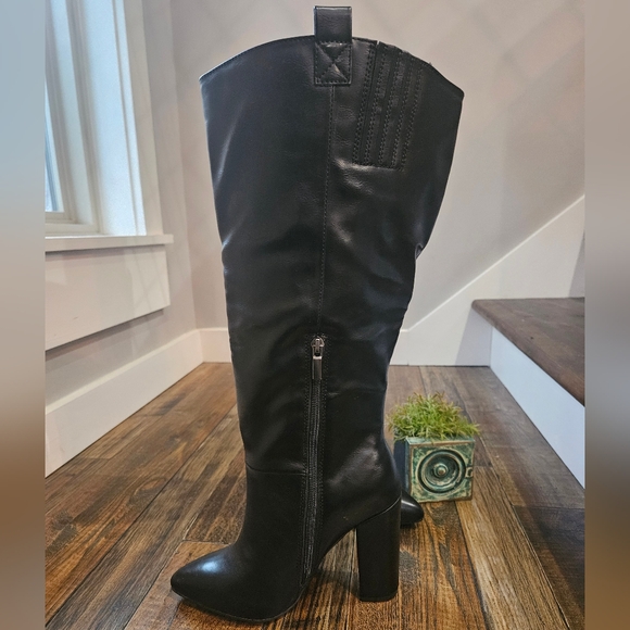 New! JustFab Tall Black Faux Leather‎ Heeled Boots. Size 6. - Picture 6 of 13